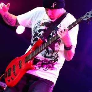 Meet your Posher, Adrian